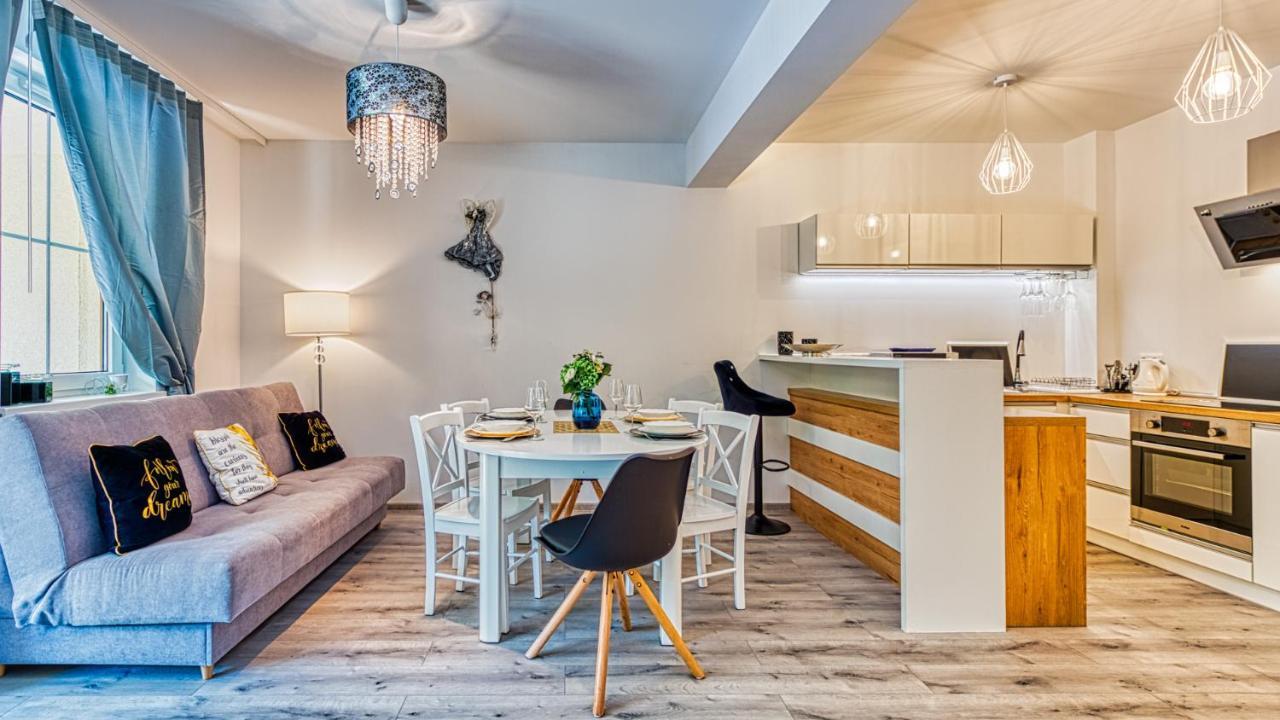 Apartamenty Centrum - Wyszynskiego 9 By Royal Aparts Сверадув-Здруй Экстерьер фото